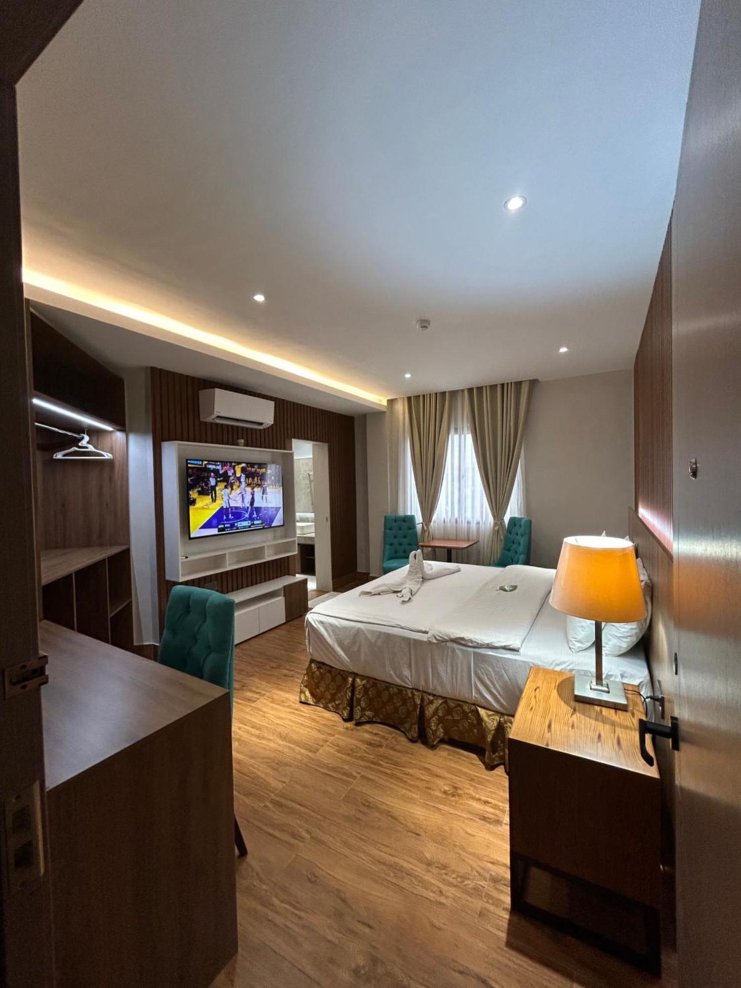 Dm Residente Hotel Inns & Villas Анхелес Екстер'єр фото